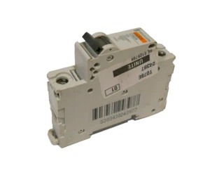 New Schneider Merlin Gerin 1-Pole 24397 Mini Circuit Breaker, 3A 230/400V - Picture 1 of 4