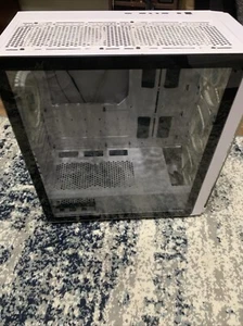 Musetex Pc Case, MU3-MN6-W, Tempered Gals ATX Mid-Tower Case With 6 Led Fans - Picture 1 of 6
