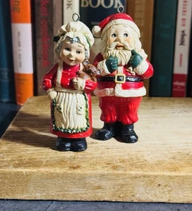 Adornos colgantes vintage para árbol de Navidad de Papá Noel y la señora Claus - Imagen 1 de 6