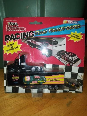 De colección RACING CHAMPIONS 28 Davey Allison Texaco Havoline Team Transporter 1990 Foto 1 de 2