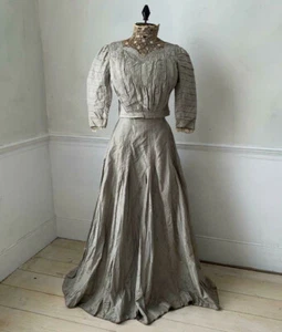 Conjunto de falda y corpiño de vestido antiguo Seda y algodón del siglo XIX americano plateado - Imagen 1 de 12