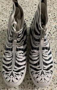 leather converse $129 zebra print hightop sneakers size 5 (Euro 35) - Picture 1 of 10