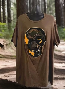 CAMISETA SEAN JOHN CAMUFLAJE CON TEXTURA CALAVERA GRÁFICA VERDE MILITAR GRANDE+ALTO 3XL - Imagen 1 de 4