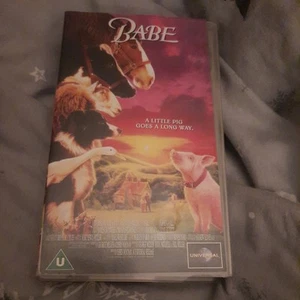 Babe (VHS, 1995) directed by Chris Noonan and starring Christine Cavanaugh - Picture 1 of 3