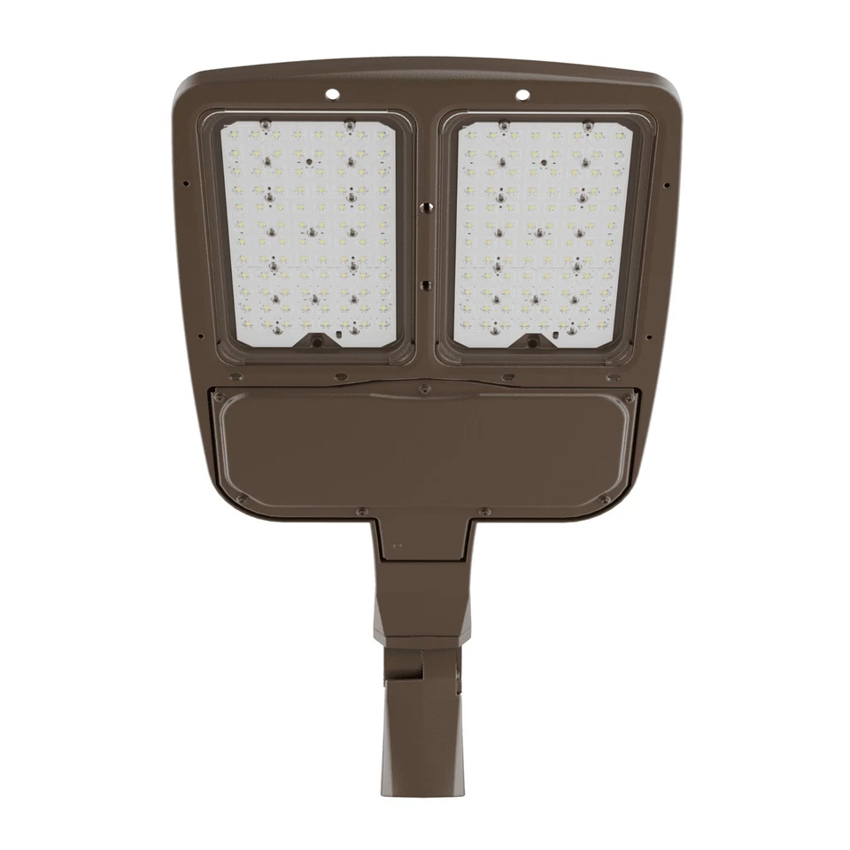 OSQM-C-11L-57K7-4B-UL-NM-SV Cree Flood Light 11,000L 5700K 70CRI 120-277V Silver - Image 1 of 1