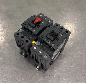 Contactor de marcha atrás Schneider Electric LC2D40AG7 LC1D40A ¡NUEVO! ¡ENVÍO GRATUITO! - Imagen 1 de 10