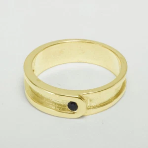 14k Yellow Gold Natural Sapphire Mens Band Ring - Sizes 6 to 12 - Picture 1 of 5
