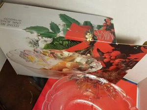 Mikasa Festive Bells 10" ovale Schüssel - Bild 1 von 4