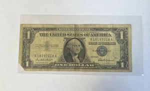 1957 $1 Federal Reserve Note; Silver Certificate; Blue Seal; Circulated - Picture 1 of 2
