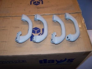 Haltegriffe 4 Stk. grau VW Golf 4 3-türig orginal - Bild 1 von 1