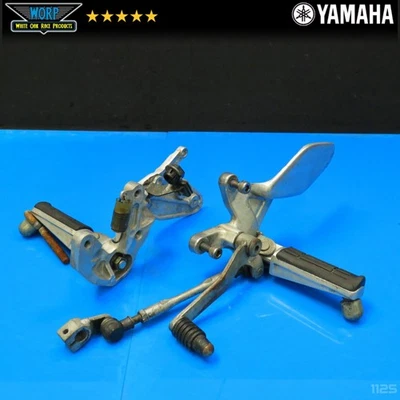 2002 YAMAHA YZF600R THUNDERCAT FOOTPEGS FOOT PEGS SUPORTES DESCANSO ALAVANCA 95-07 - Imagem 1 de 4