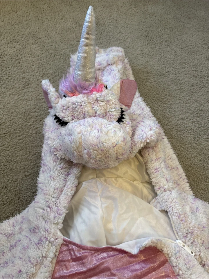 Pijama con capucha de Halloween alas de cuerno arco iris de una pieza polar unicornio rosa para adultos Foto 1 de 3