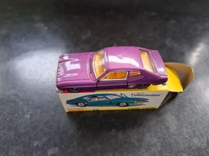 DINKY 165 FORD CAPRI MK I METALLIC PURPLE WITH TAN INTERIOR . EXCELLENT REF Z30 - Picture 1 of 13