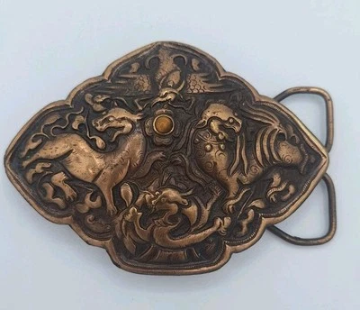 Fivela de cinto vintage 1970 bergamota bronze funciona com motivo asiático Foo Dogs Dragon - Imagem 1 de 4