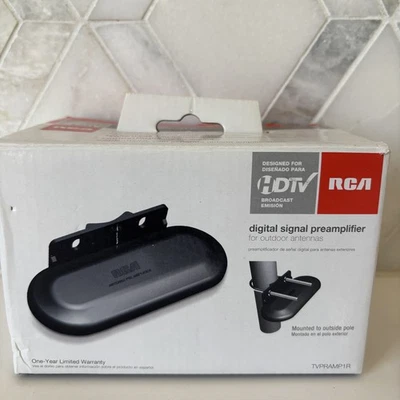 RCA Outdoor Antenna Digital Signal Preamplifier HDTV Broadcast Mountable Black - Image 1 of 4