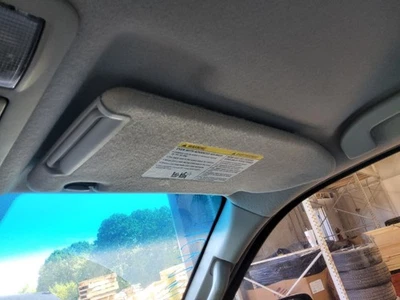 Passenger Sun Visor Without Illumination Fits 05-12 FRONTIER 317700 - Image 1 of 2