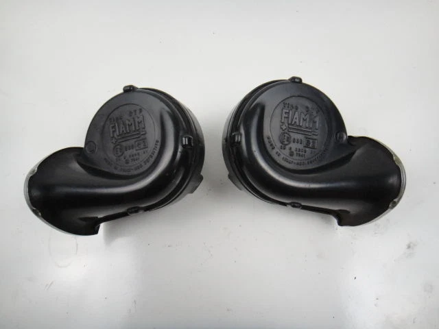 Buzina elétrica 1971 Yamaha XS650/71 XS 650/S650 - Imagem 1 de 1