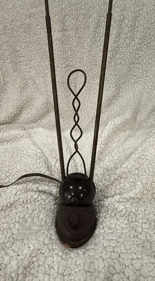 Vintage indoor tv antenna, "rabbit ears". "Space Age Eyeball" style - 1950s. - Image 1 of 4