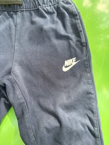 Two Pairs Of Nike Sweatpants Youth 7, Pre-owned Great Condition - Picture 1 of 7