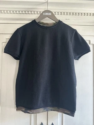 Zara Hombre Negro Manga Corta, Dobladillo Camuflaje Talla M Textura Mezcla Algodón Foto 1 de 4