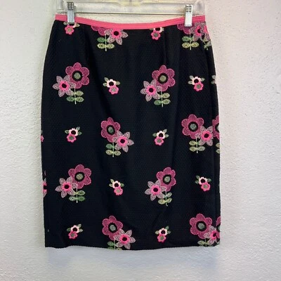 Cynthia Steffe Women's 100% Cotton Black Floral Embroidered Pencil Skirt Size 6 - Image 1 of 4