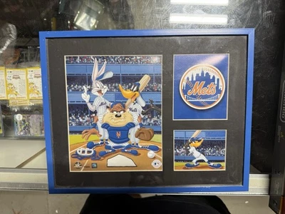 Looney Tunes - Hallazgo raro - En el plato - Mets de Nueva York - LE 181/5000 enmarcado Foto 1 de 3