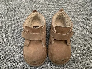 Genuine Kids Toddler Boy faux Suede Fashion Boots Brown from OshKosh Size 5 - Picture 1 of 7