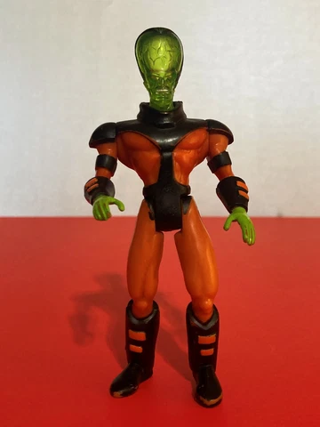 1997 ToyBiz Marvel The Incredible Hulk Leader Samuel Stern 5.5" Action Figure Lo Cover