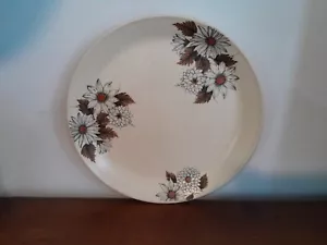 JOHNSON AUSTRALIA STONEWARE DINNER PLATE 'FLORAL RUSSET' - VINTAGE RETRO 1970's - Picture 1 of 3