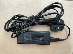 Hitachi AC/DC Adapter, Model ADPV10, genuine - Afbeelding 1 van 2