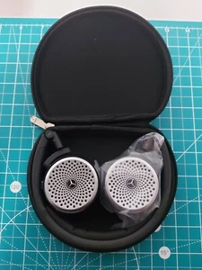 Mercedes Benz Headphone Rear Entertainment Headphone Part# A2228203889 - Bild 1 von 4