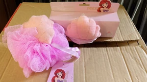 MAD Beauty - Disney Princess Ariel Headband and Body Puff- Brand New - Picture 1 of 8
