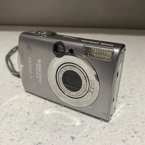 Canon IXUS 850 IS Compact Digital Camera PC1209 (Grey)(with Genuine Battery) - Picture 1 of 12