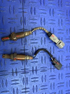 2009 - 2014 LEXUS LS460 4.6 AWD 左前后侧发动机 O2 氧气传感器 — 第 1/4 张图片