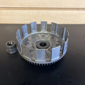 01 Honda CR125R OEM Outer Clutch Basket 22100-KZ4-L30 & Needle Bearing - Picture 1 of 9