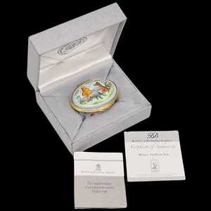 Bilston & Battersea Winnie the Pooh Enamel Box Grand Sort of Day for Playing 08 - Picture 1 of 23