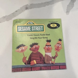 Vintage Sesame Street 45 Record Feeling’ Good Feelin Bad,Sing Me Your Song 1977 - Picture 1 of 2