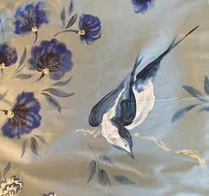 DESIGNERS GUILD Jacaranda Silk Birds Floral Remnant New - Picture 1 of 1
