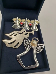 Vintage Silver Christmas Angel Blowing a Trumpet Brooch LOVE JOY PEACE - Picture 1 of 5