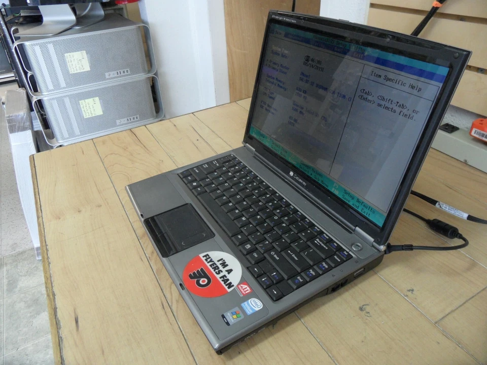 Ноутбук Gateway W340UI на запчасти Bios без жесткого диска слегка тусклый экран - Изображение 1 из 4