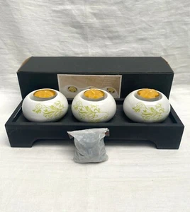 Set of 3 Chinoiseries Tea Light Candle Holders with Base - Picture 1 of 5