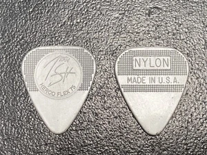 Motley Crue Nikki Sixx Signature Silver Herco Gitarren-Plektrum - 2009 Tour - Bild 1 von 1