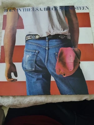 BRUCE SPRINGSTEEN BORN IN THE USA 1984 CBS LP VINYL RECORD - Image 1 of 4