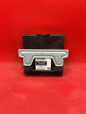 89661-04D20 | 2008 - 2009 TOYOTA TACOMA 2.7L ECM ENGINE COMPUTER PCM ECU - Image 1 of 4