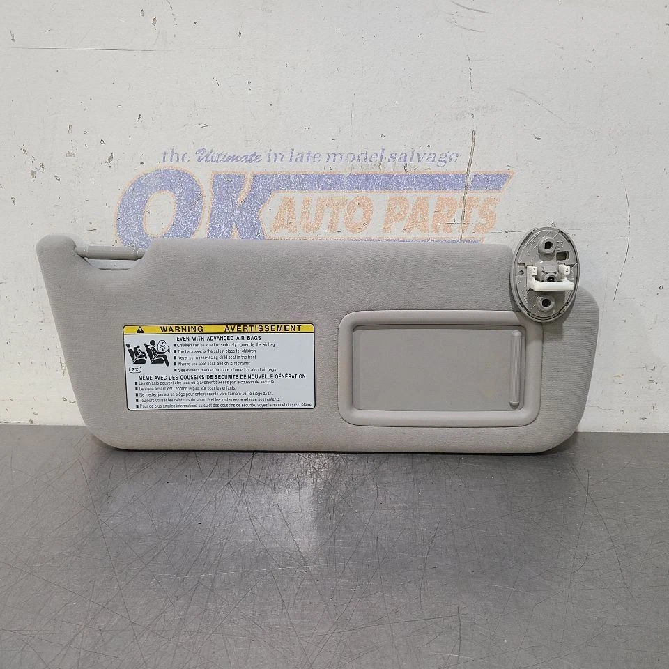 Lexus RX350 17 2017 parasol pasajero derecho gris  Foto 1 de 4