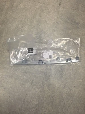 全新 正品装饰成型 - 梅赛德斯-奔驰 (205-888-01-73)2008-2018  — 第 1/4 张图片