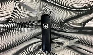 VICTORINOX SWITZERLAND SWISS MADE CLASSIC SD Black Army Knife - Picture 1 of 18