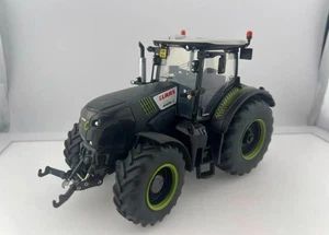 New 1/32 CLAAS AXION 870 Tractor: KAMPS DE WILD 100th Anniv. - Picture 1 of 9