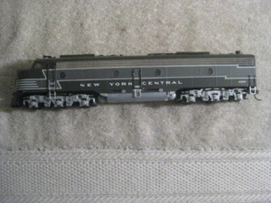 HO Scale New York Central 4070 E8/9 Locomotive Tested - Picture 1 of 6
