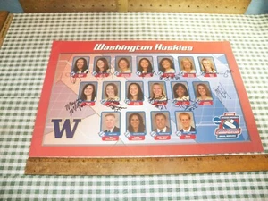 2006 WASHINGTON VOLLEYBALL Team Signed Championship Tourney, 11 of 13 Players - Picture 1 of 3